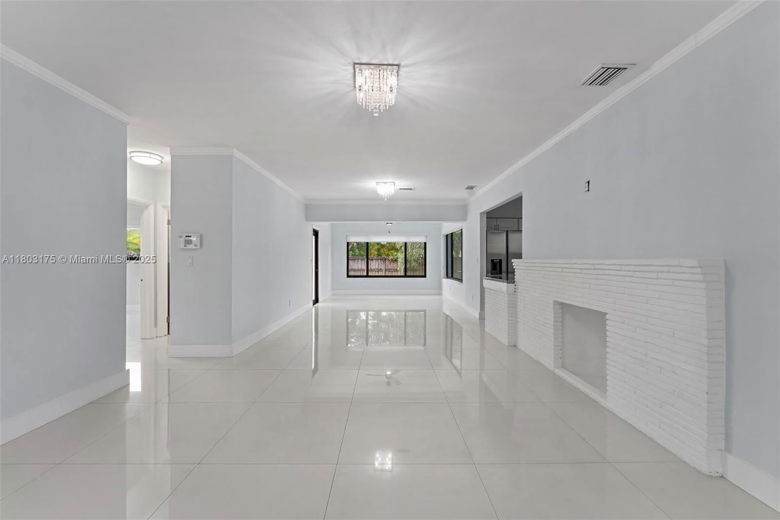 Real estate property located at 1998 180th St, Miami-dade, Fulford By The Sea, North Miami Beach, FL