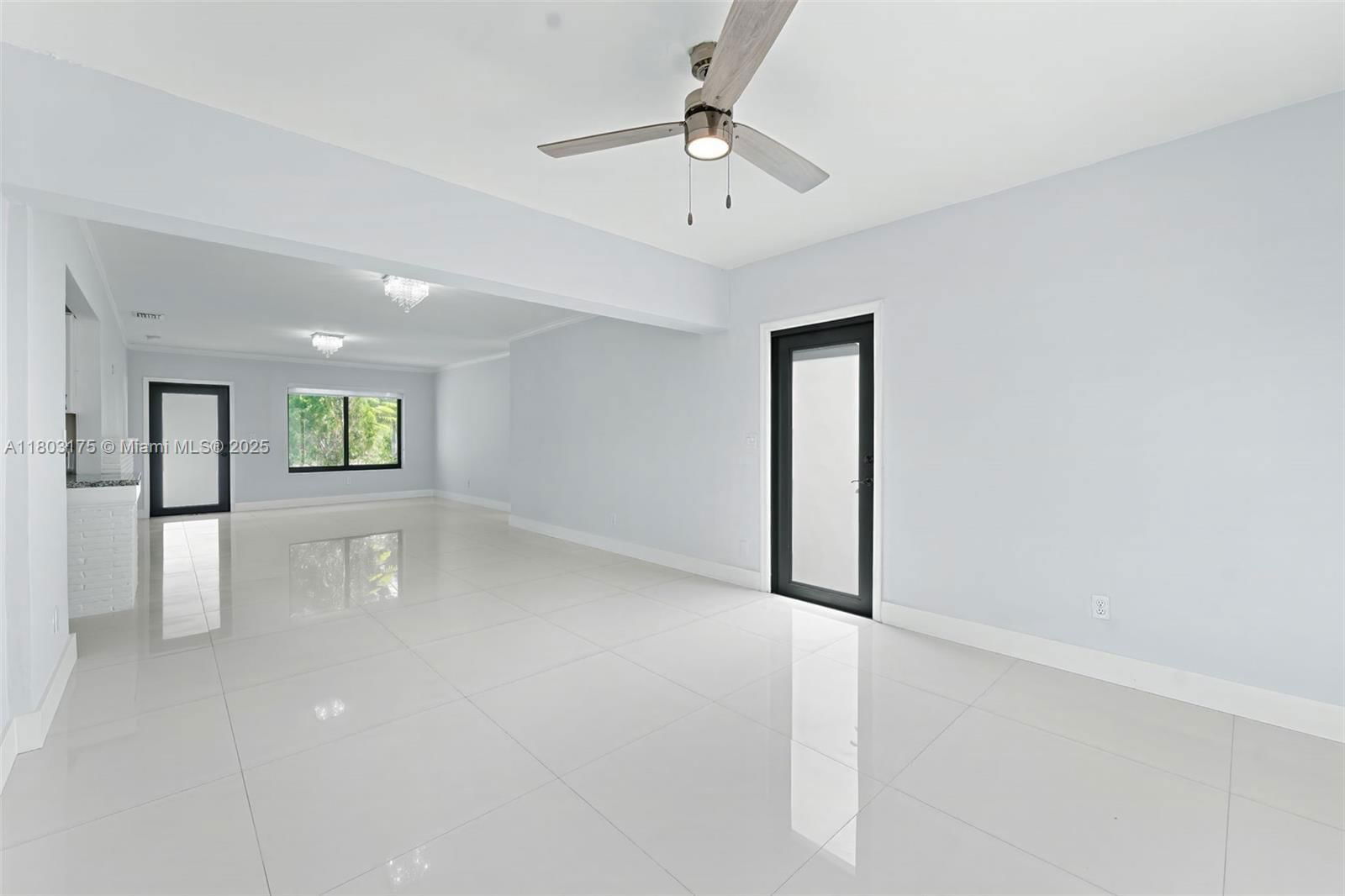 Real estate property located at 1998 180th St, Miami-dade, Fulford By The Sea, North Miami Beach, FL