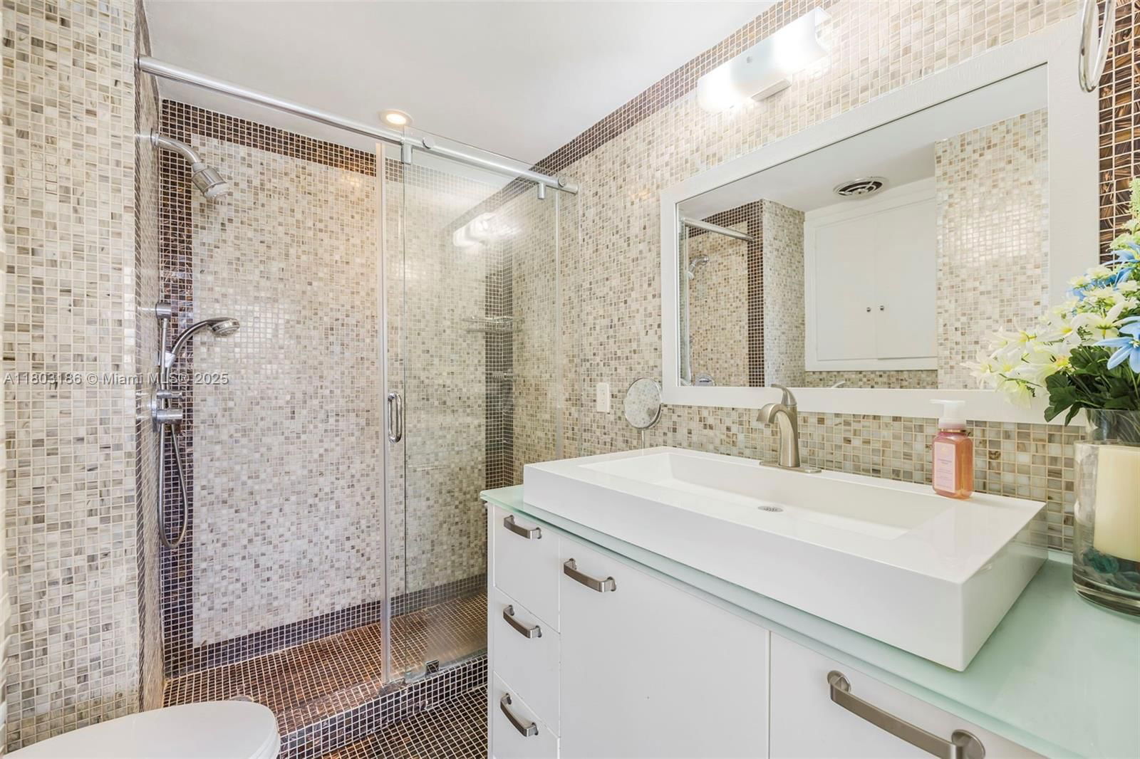 Real estate property located at 1 Harbour Way #305, Miami-dade, One Harbour Way - Co-op, Bal Harbour, FL