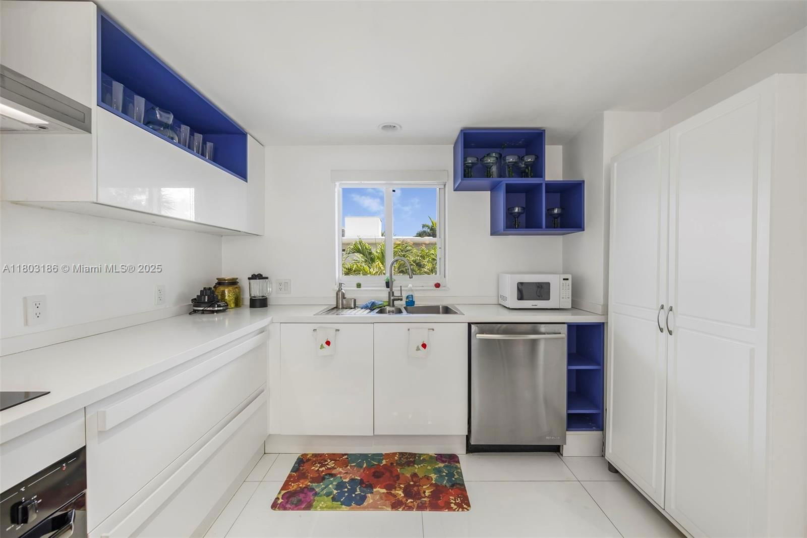 Real estate property located at 1 Harbour Way #305, Miami-dade, One Harbour Way - Co-op, Bal Harbour, FL