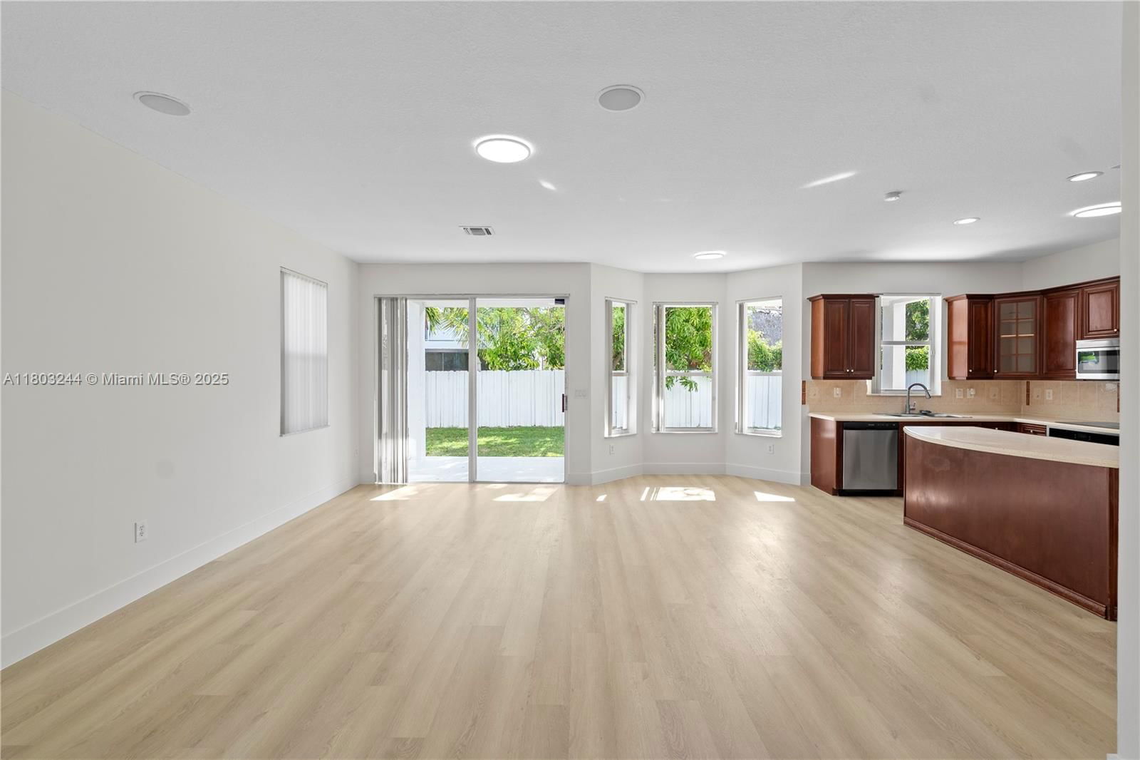 Real estate property located at 4977 166th Ave, Broward, Riviera Isles I, Miramar, FL