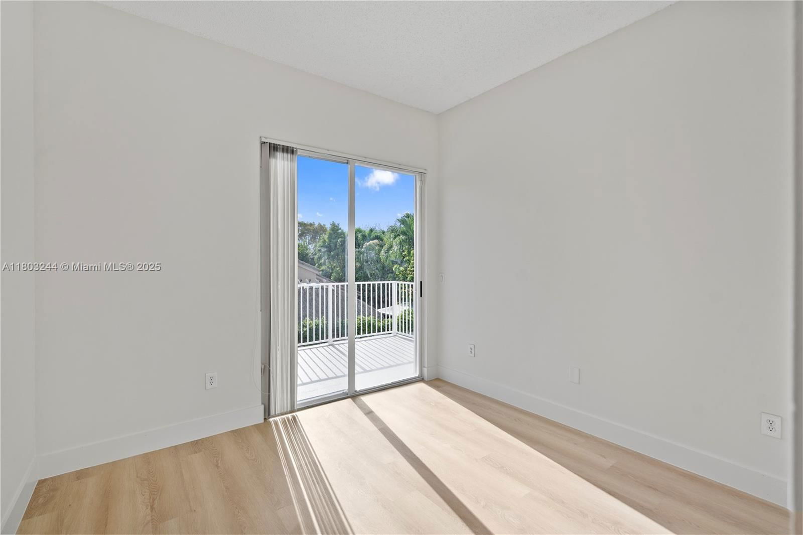 Real estate property located at 4977 166th Ave, Broward, Riviera Isles I, Miramar, FL