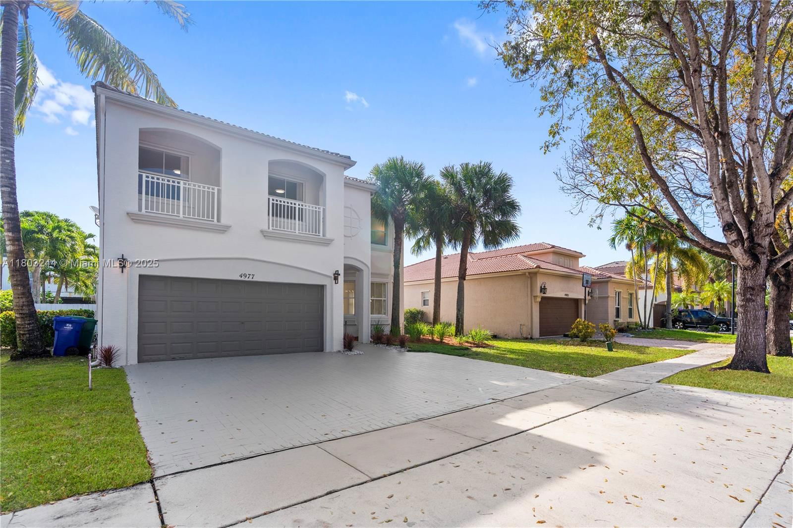 Real estate property located at 4977 166th Ave, Broward, Riviera Isles I, Miramar, FL