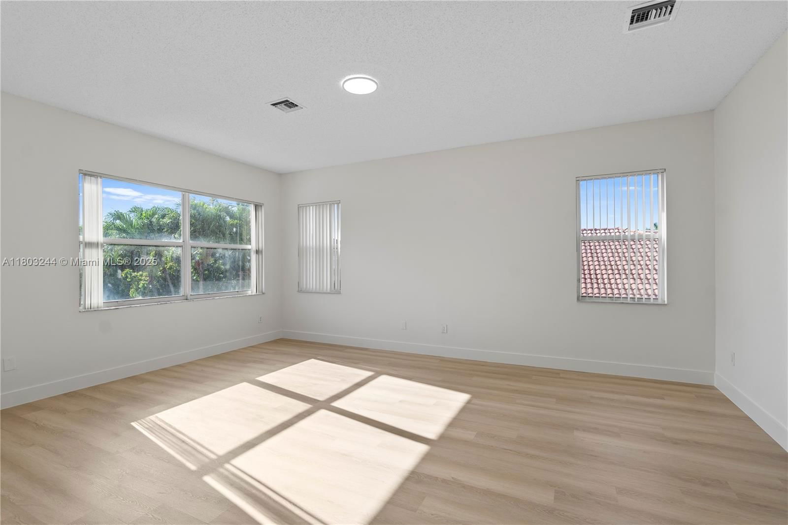 Real estate property located at 4977 166th Ave, Broward, Riviera Isles I, Miramar, FL