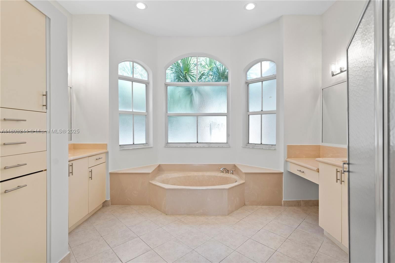 Real estate property located at 4977 166th Ave, Broward, Riviera Isles I, Miramar, FL