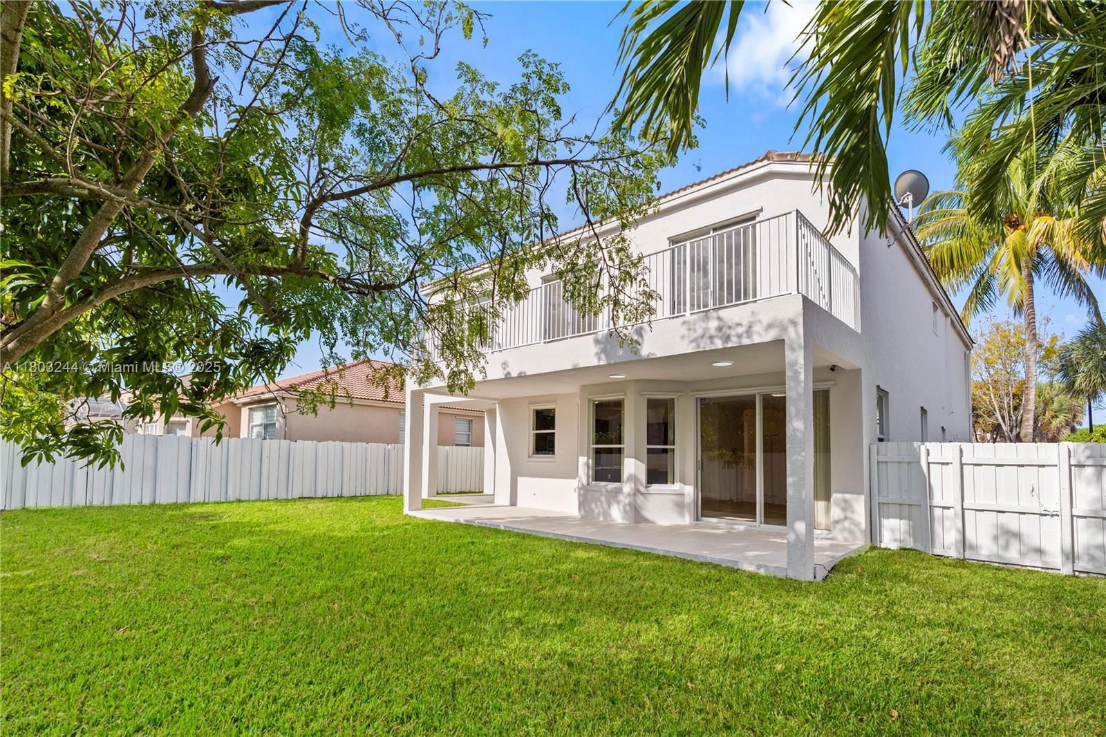 Real estate property located at 4977 166th Ave, Broward, Riviera Isles I, Miramar, FL