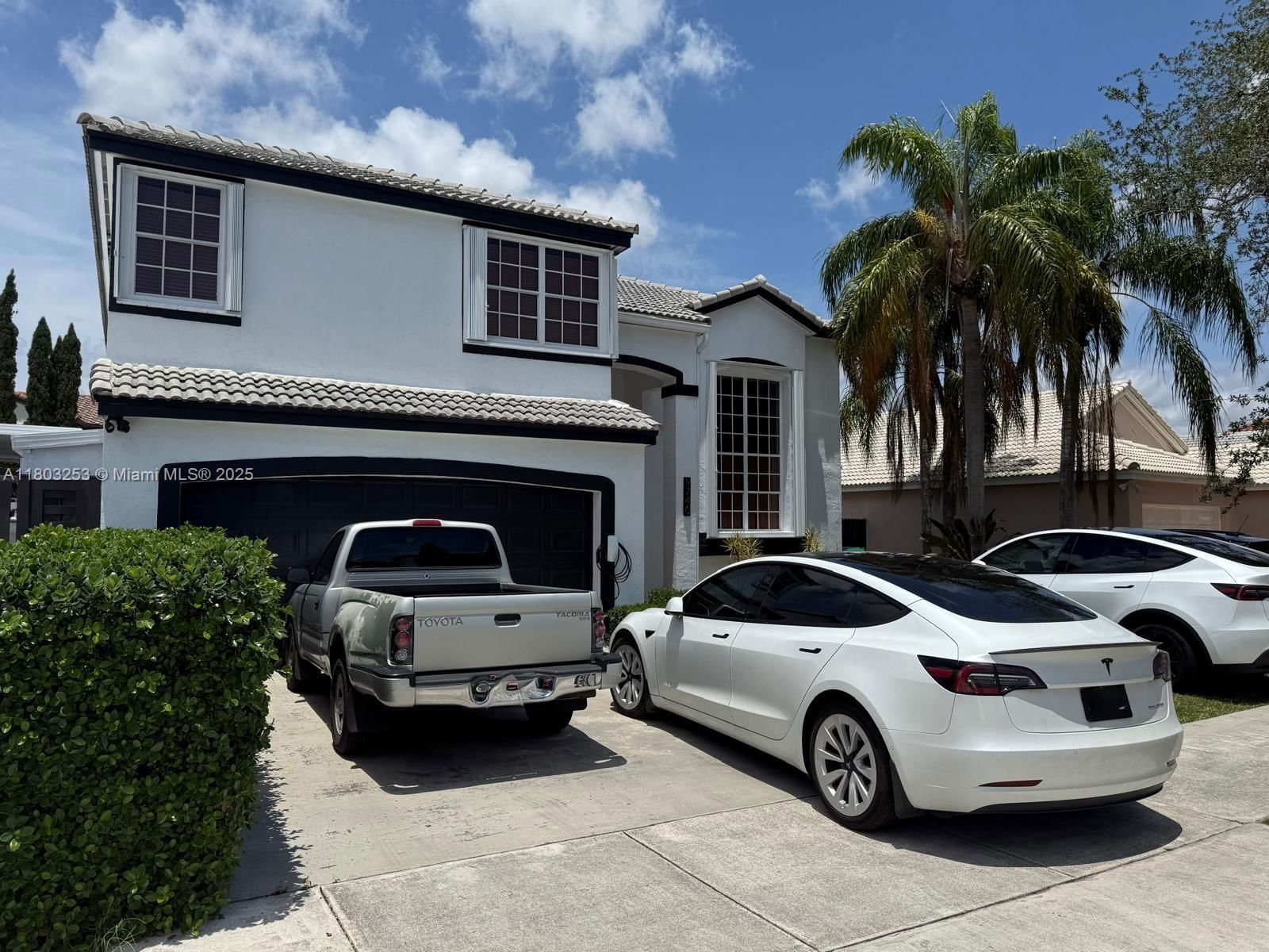 Real estate property located at 9740 155th Ave, Miami-dade, Weitzer Hammocks Homes Se, Miami, FL