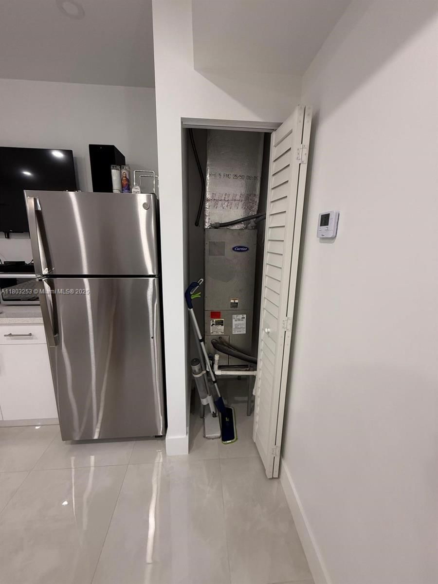 Real estate property located at 9740 155th Ave, Miami-dade, Weitzer Hammocks Homes Se, Miami, FL