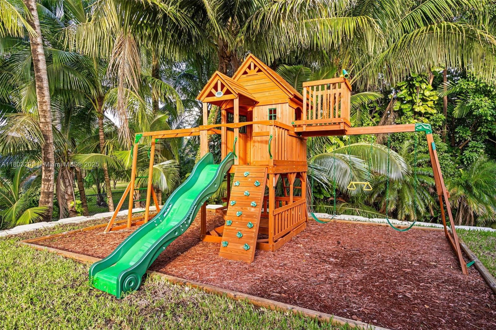 Real estate property located at 11795 2nd St, Broward, Plantation Acres, Plantation, FL