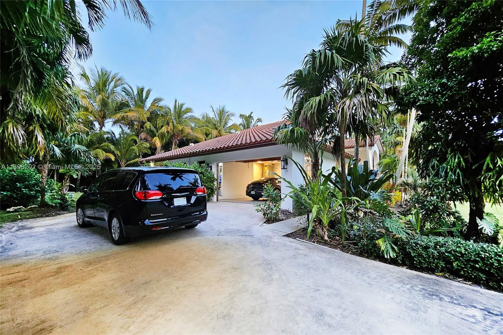 Real estate property located at 11795 2nd St, Broward, Plantation Acres, Plantation, FL