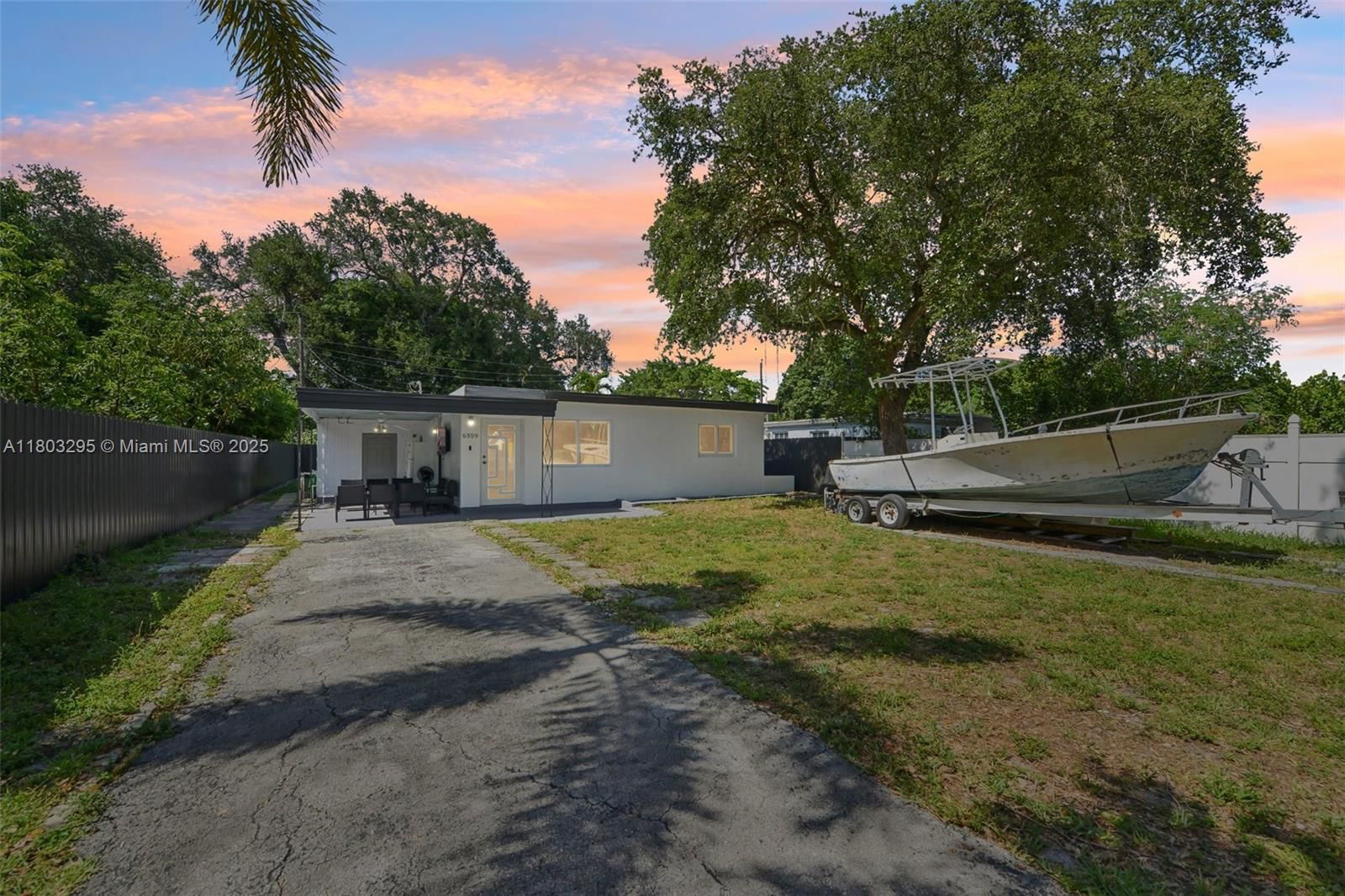 Real estate property located at 6309 Cleveland St, Broward, Hollywood Suburbs, Hollywood, FL