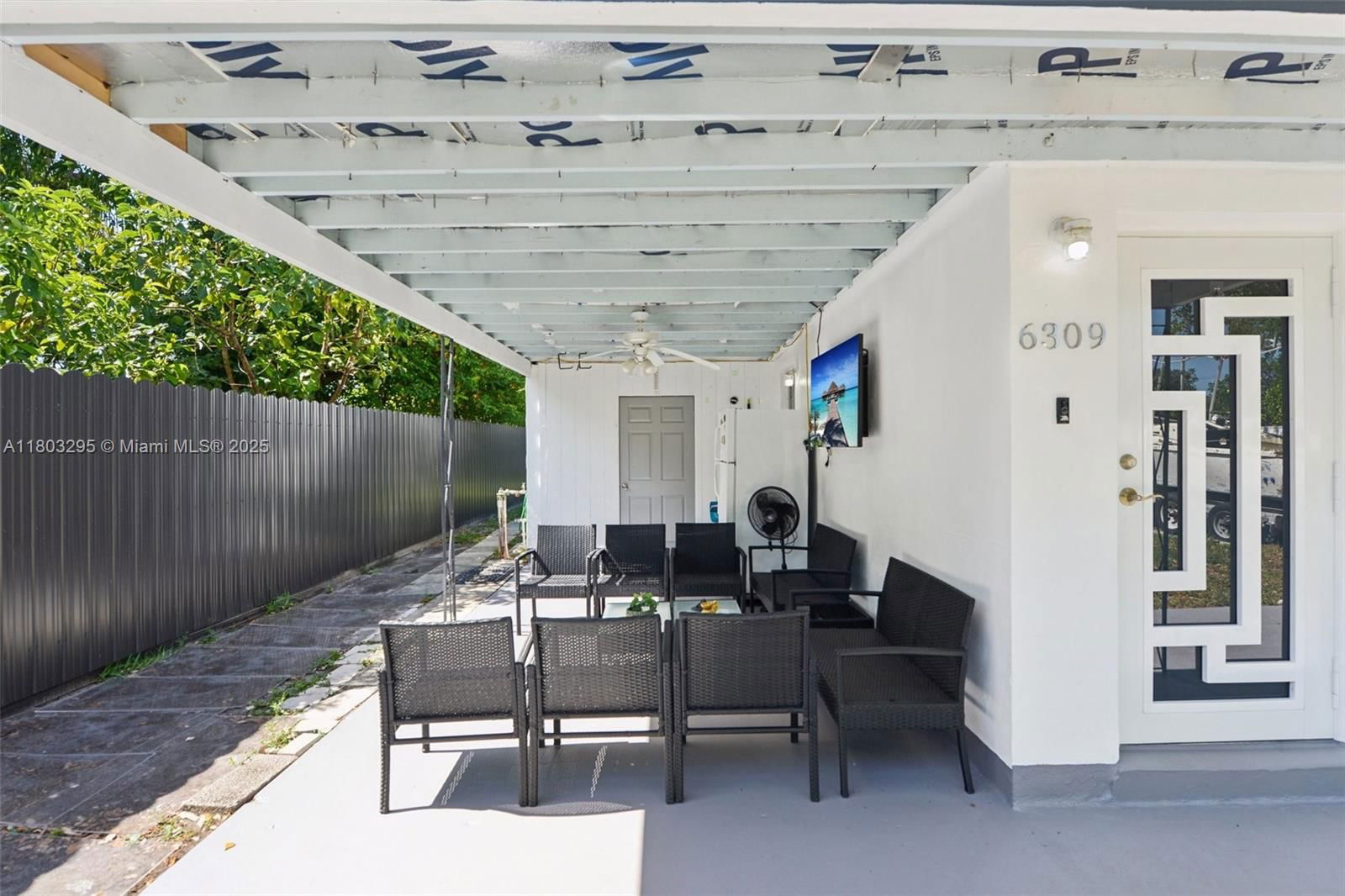 Real estate property located at 6309 Cleveland St, Broward, Hollywood Suburbs, Hollywood, FL