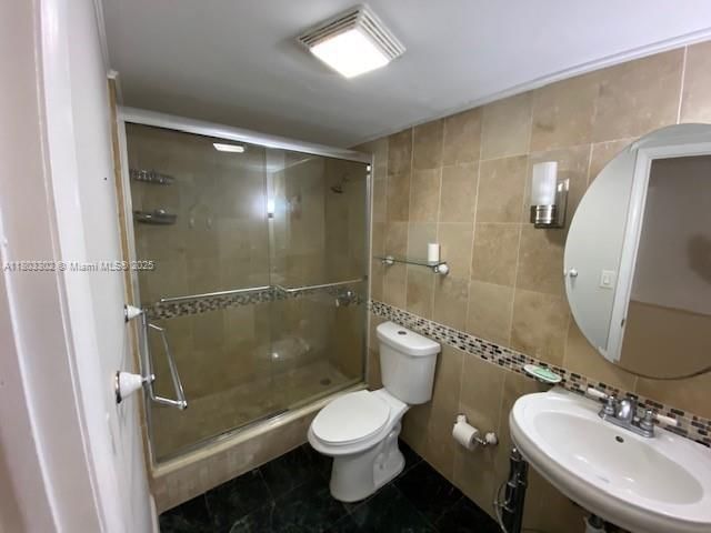 Real estate property located at 1455 Treasure Dr #4N, Miami-dade, Island Place At North Bay, North Bay Village, FL