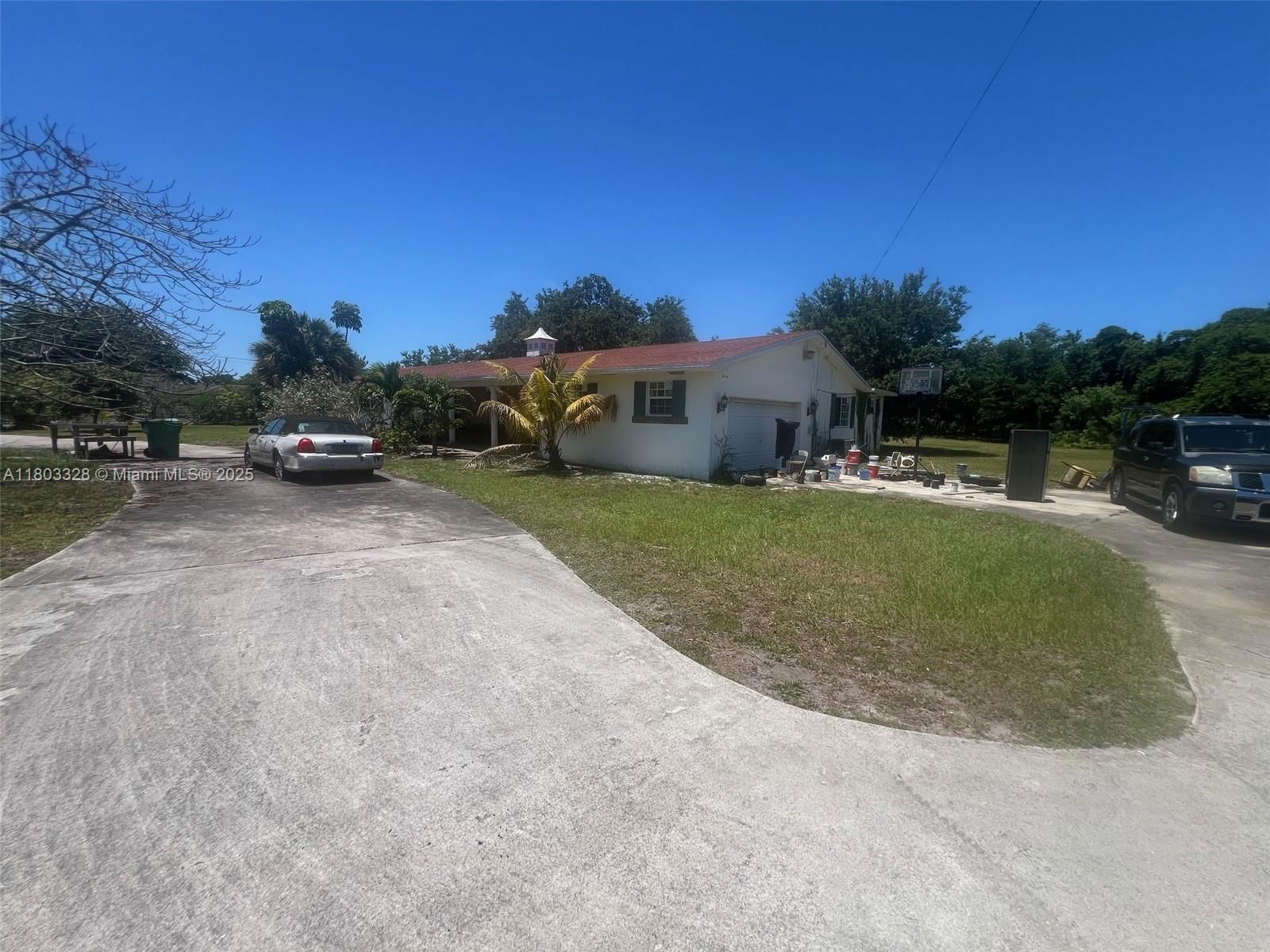 Real estate property located at 16300 44th Ct, Miami-dade, Venetian Acres, Miami Gardens, FL