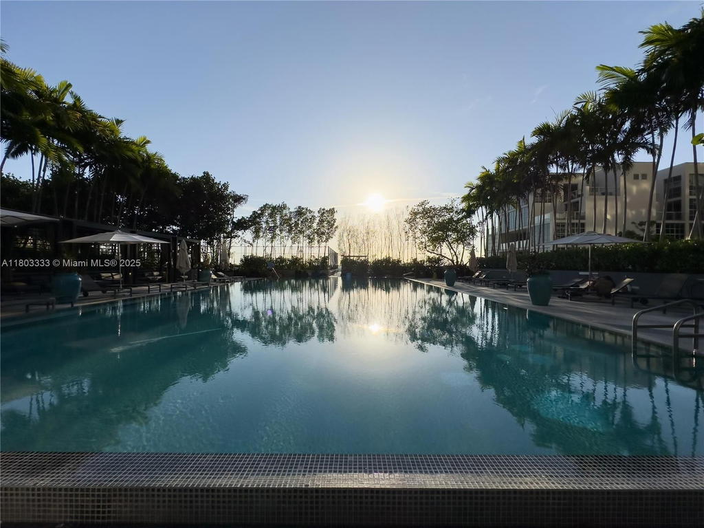 Real estate property located at 121 34th St #2412, Miami-dade, 3401 Midtown Condo, Miami, FL