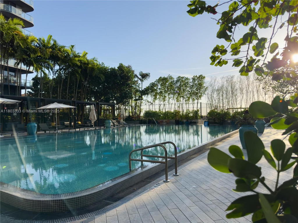 Real estate property located at 121 34th St #2412, Miami-dade, 3401 Midtown Condo, Miami, FL
