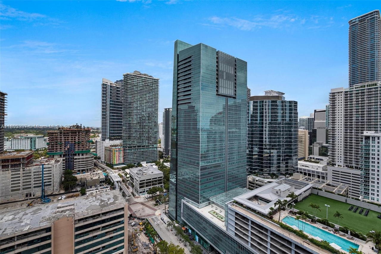 Real estate property located at 170 14th St #2805, Miami-dade, The Sail Condo, Miami, FL