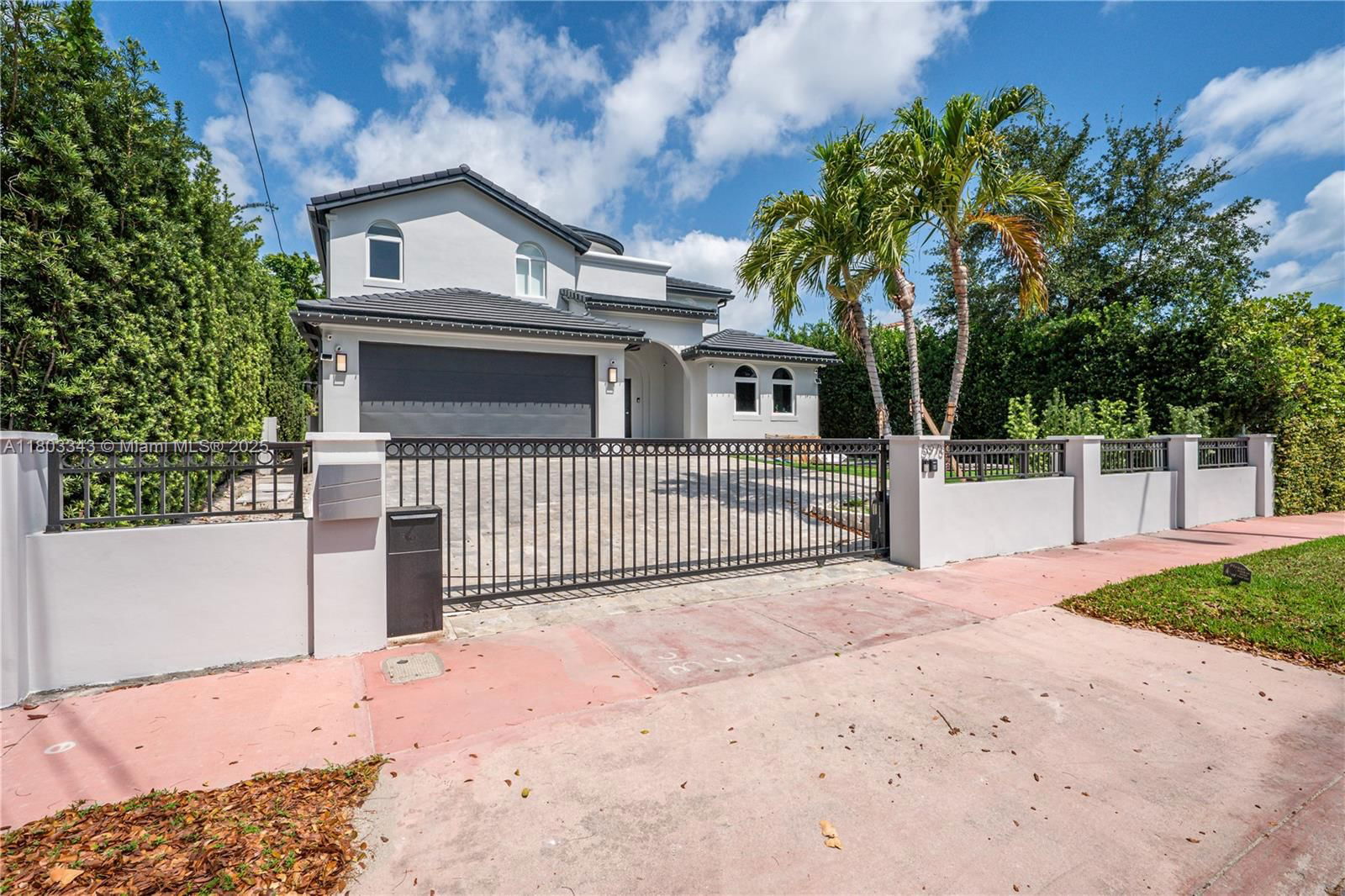 Real estate property located at 5978 Alton Rd, Miami-dade, La Gorce Golf Sub, Miami Beach, FL