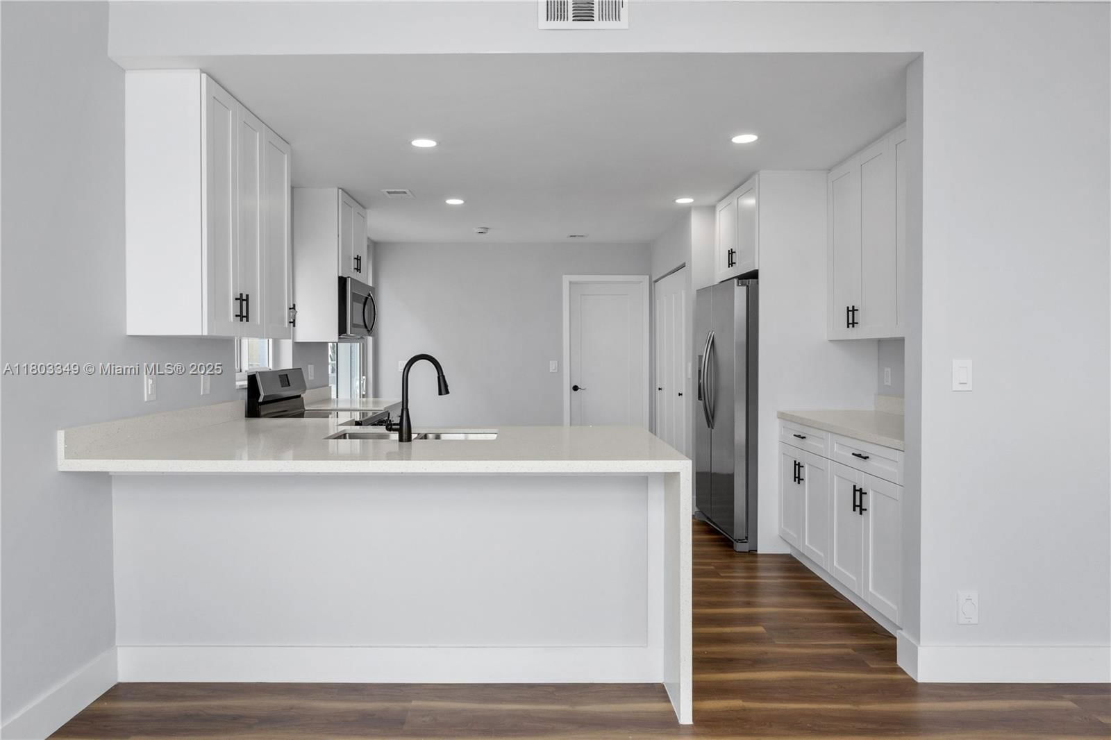 Real estate property located at 3835 Lombardy St, Broward, Emerald Pointe, Hollywood, FL