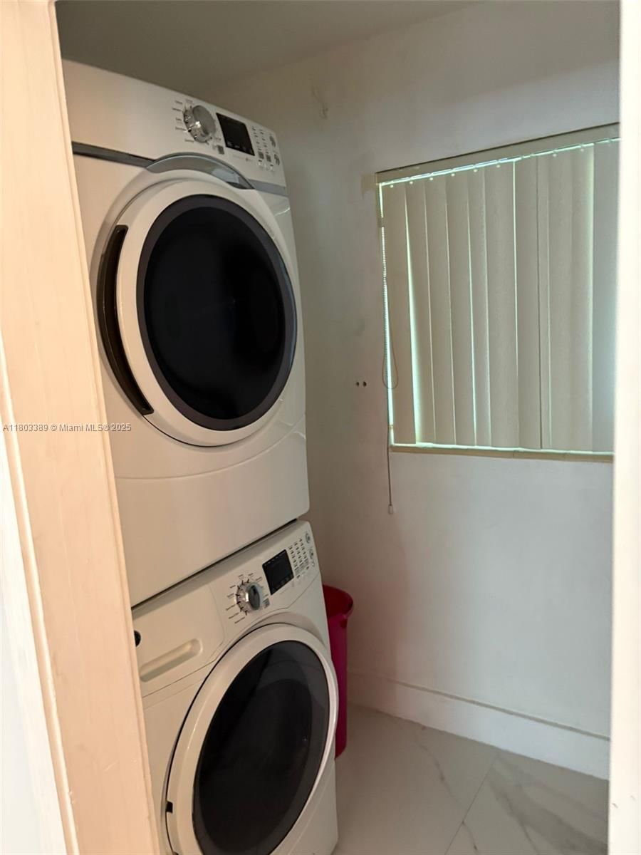 Real estate property located at 963 Nautilus Isle, Broward, Shelter Islands, Dania Beach, FL