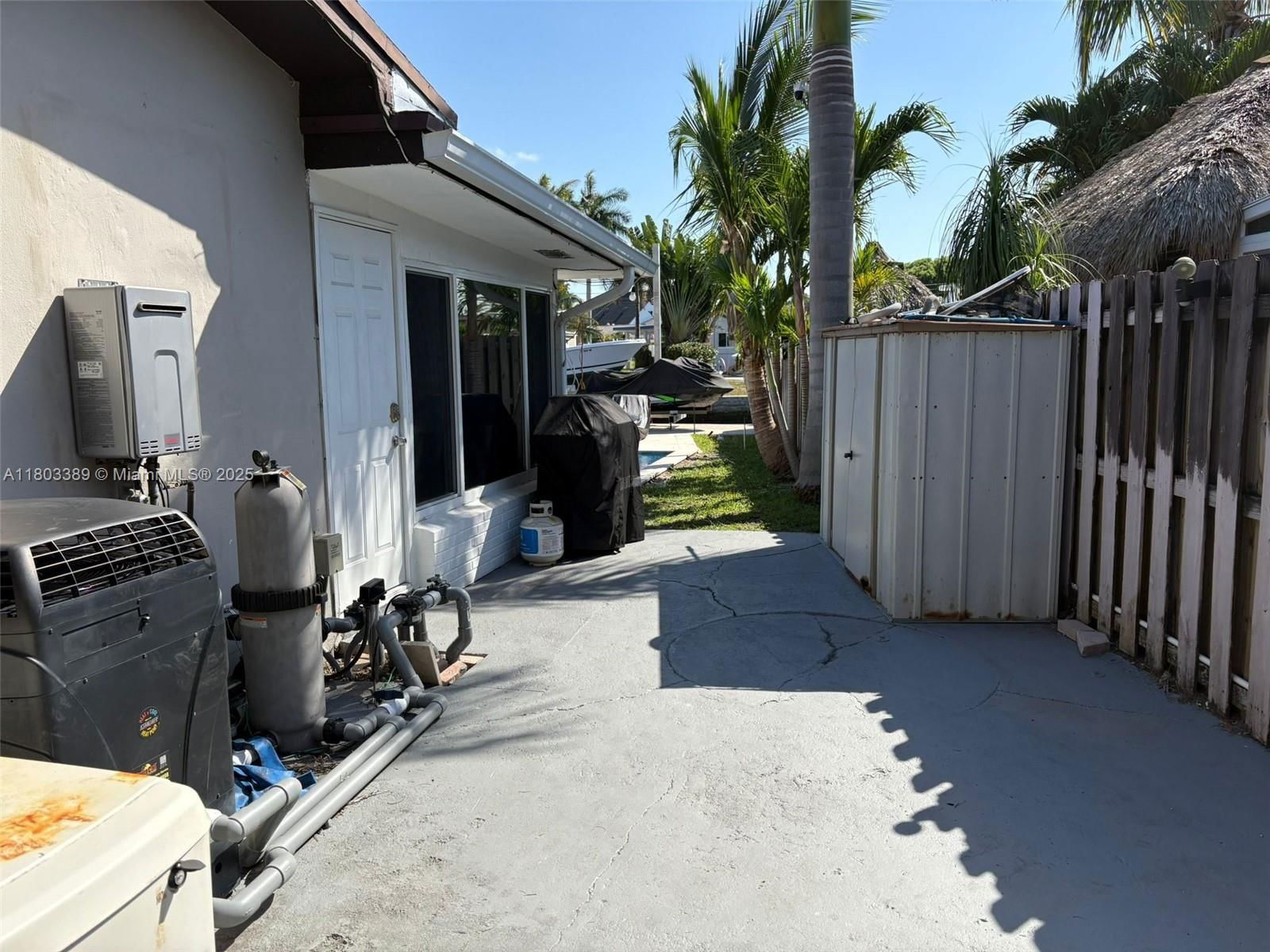 Real estate property located at 963 Nautilus Isle, Broward, Shelter Islands, Dania Beach, FL