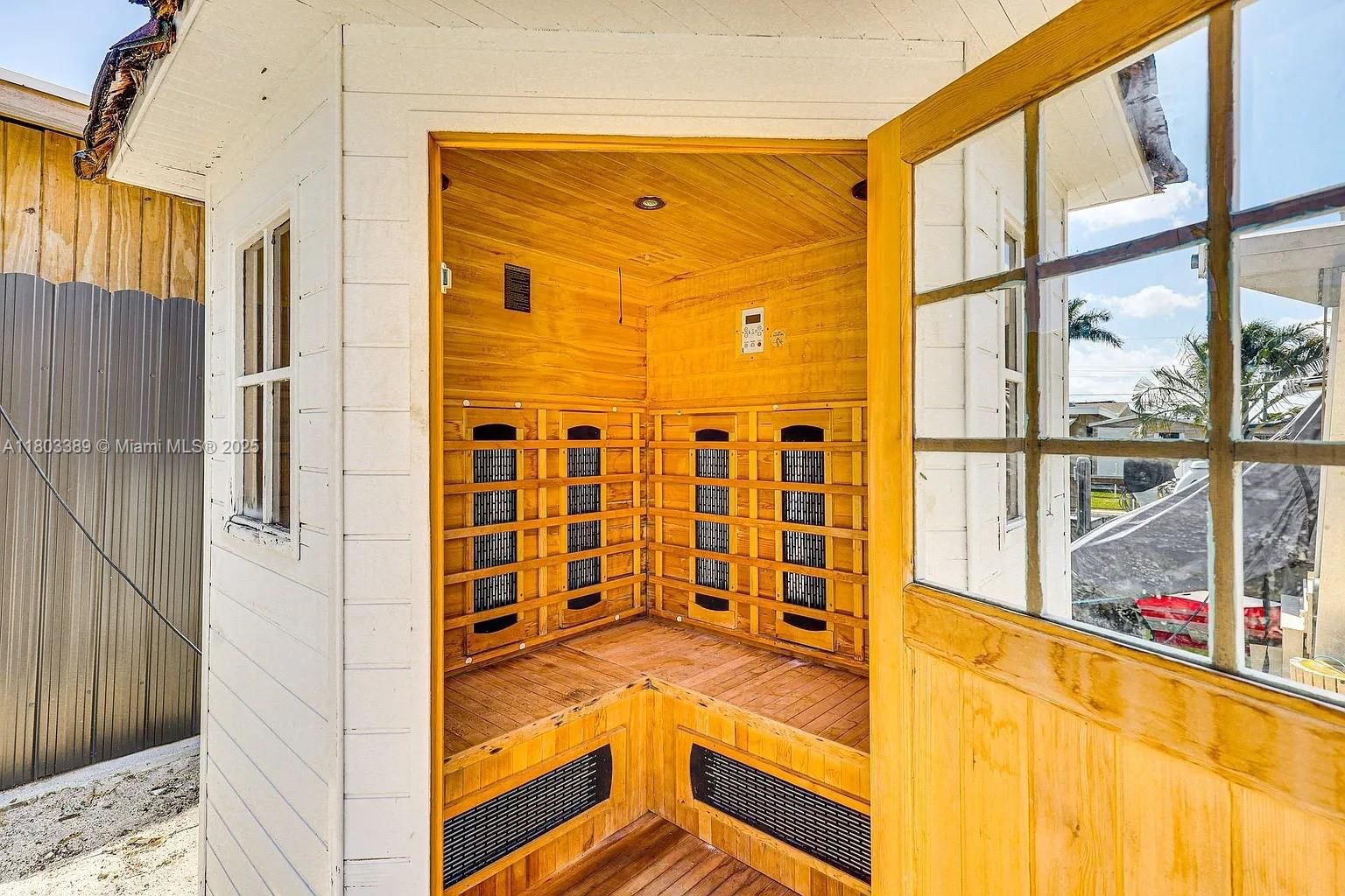 Real estate property located at 963 Nautilus Isle, Broward, Shelter Islands, Dania Beach, FL