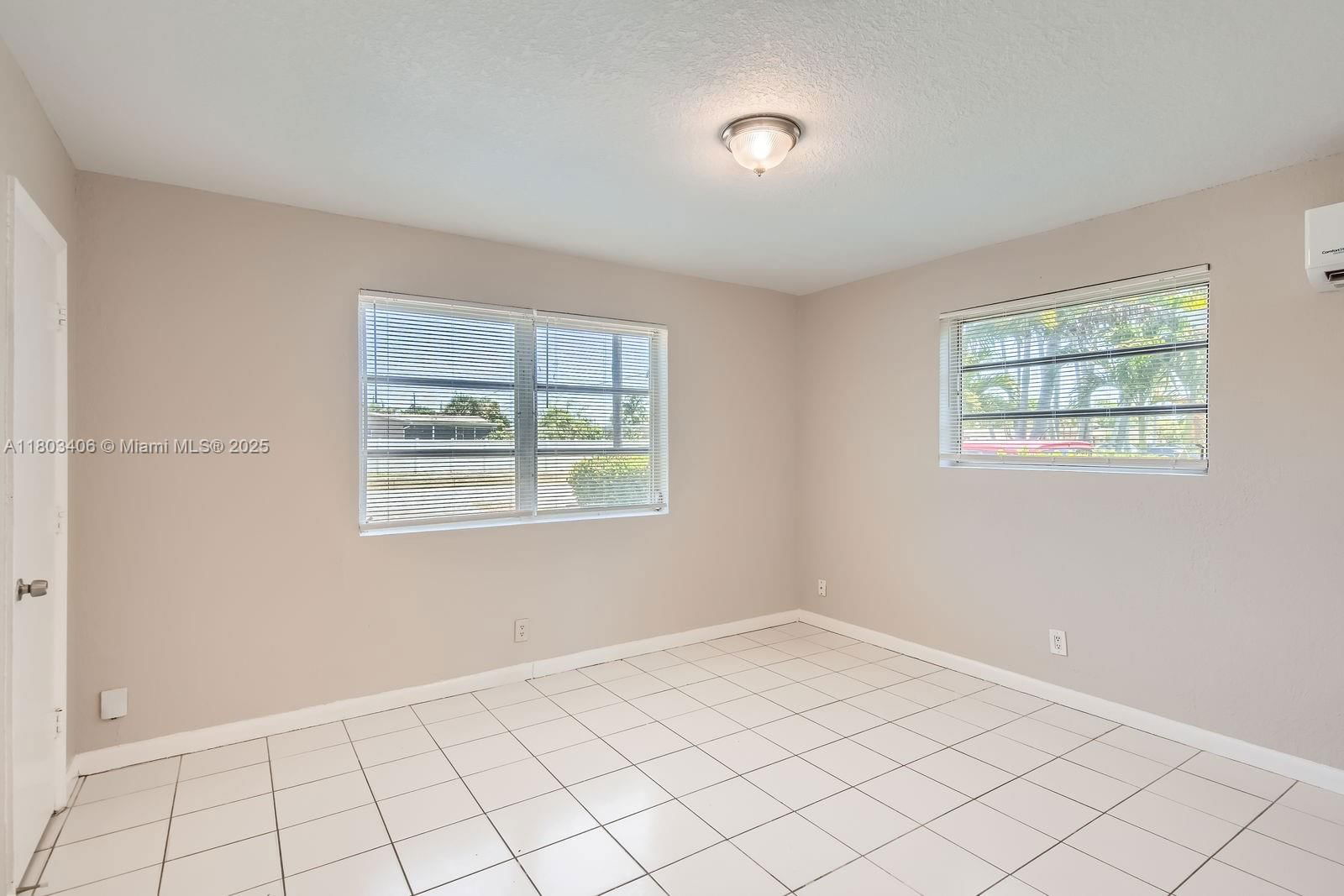 Real estate property located at 3226 41st St, Broward, Oriole Estates Sec 8, Lauderdale Lakes, FL