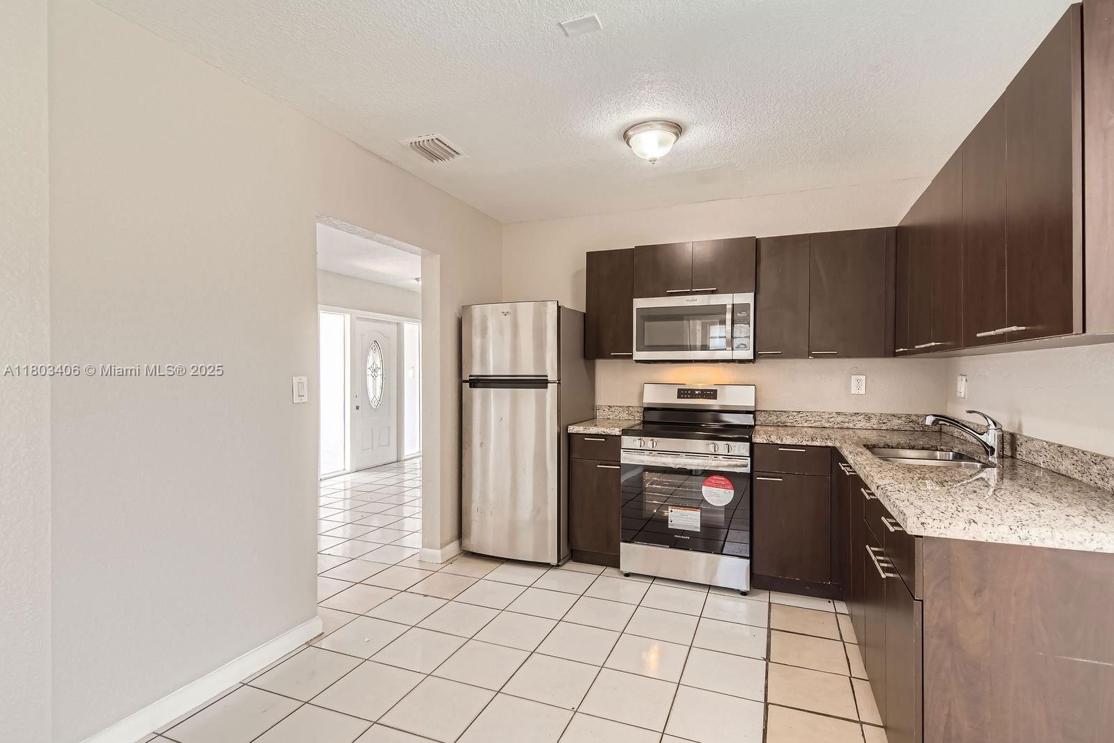 Real estate property located at 3226 41st St, Broward, Oriole Estates Sec 8, Lauderdale Lakes, FL