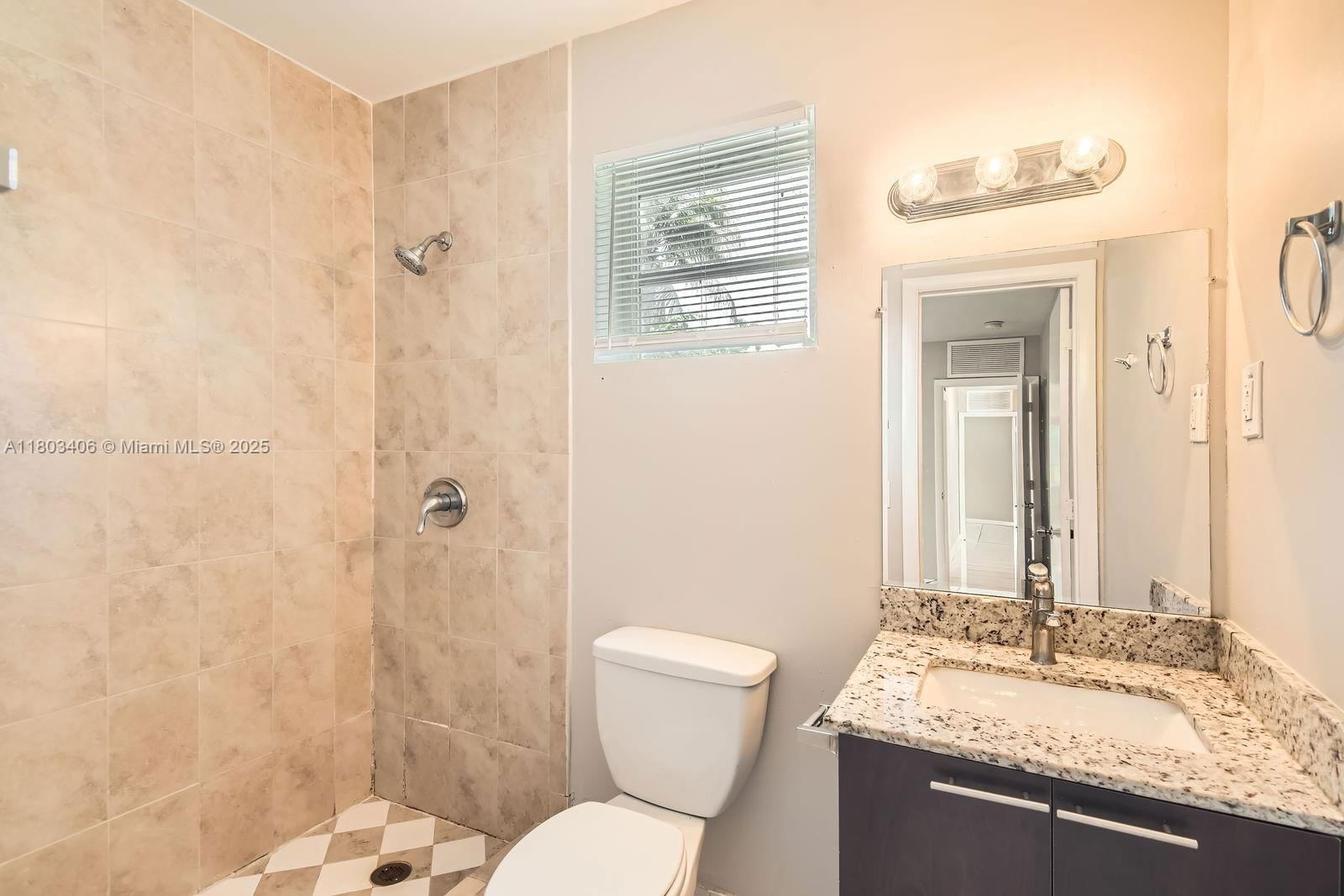 Real estate property located at 3226 41st St, Broward, Oriole Estates Sec 8, Lauderdale Lakes, FL