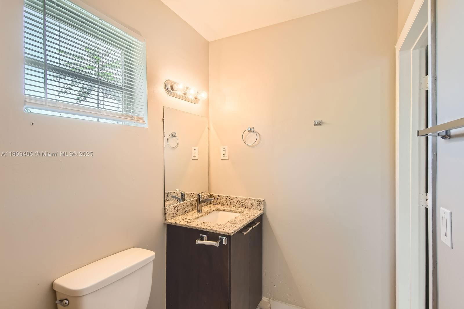 Real estate property located at 3226 41st St, Broward, Oriole Estates Sec 8, Lauderdale Lakes, FL