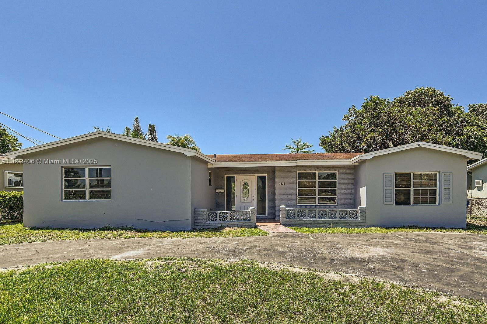 Real estate property located at 3226 41st St, Broward, Oriole Estates Sec 8, Lauderdale Lakes, FL