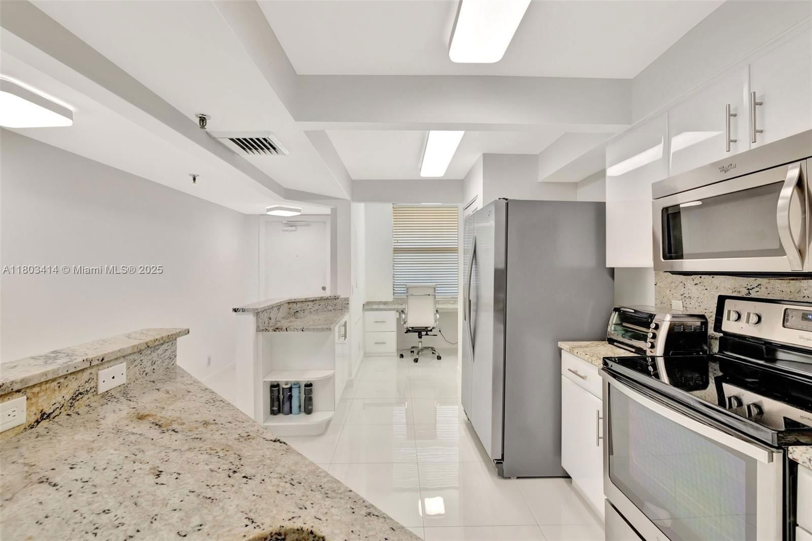 Real estate property located at 9650 Ocean Dr #2003, St Lucie, Princess Of Hutchinson Is, Jensen Beach, FL