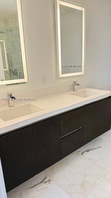 Real estate property located at 851 1st Ave #3700, Miami-dade, Paramount Miami Worldcent, Miami, FL
