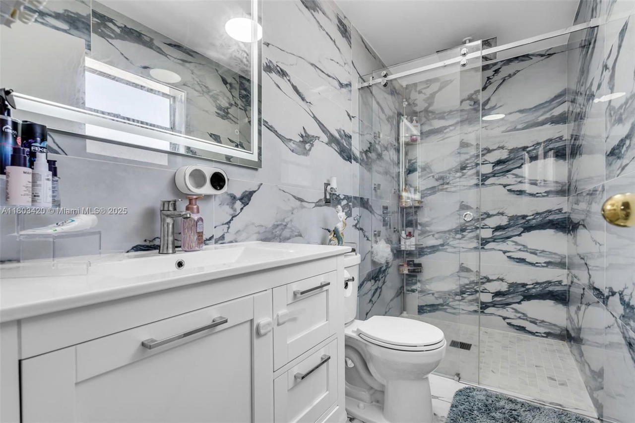 Real estate property located at 12351 29th Mnr, Broward, Sunrise Golf Village Sec, Sunrise, FL