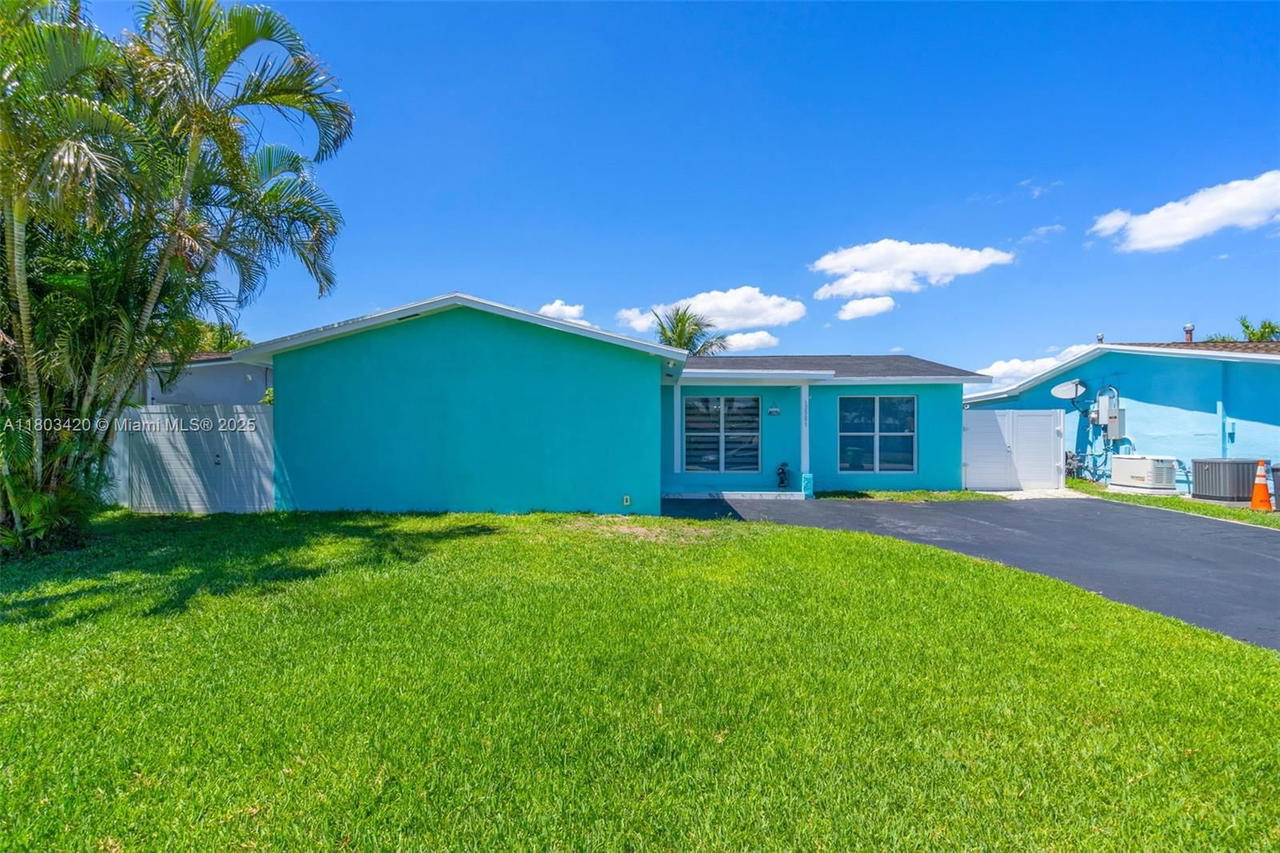 Real estate property located at 12351 29th Mnr, Broward, Sunrise Golf Village Sec, Sunrise, FL
