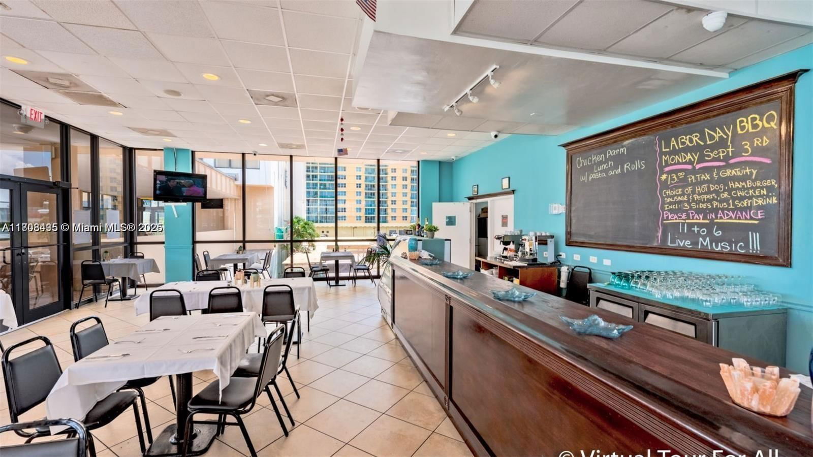 Real estate property located at 2201 Ocean Dr #2805, Broward, Quadomain Tower I And Iv, Hollywood, FL