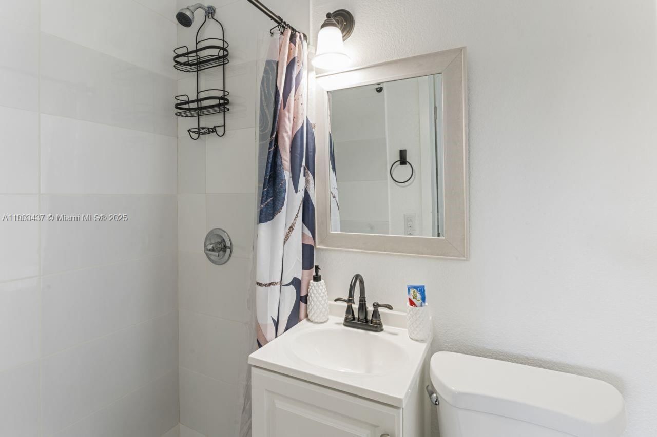 Real estate property located at 1330 155th St, Miami-dade, Fulford By The Sea Sec J, North Miami Beach, FL