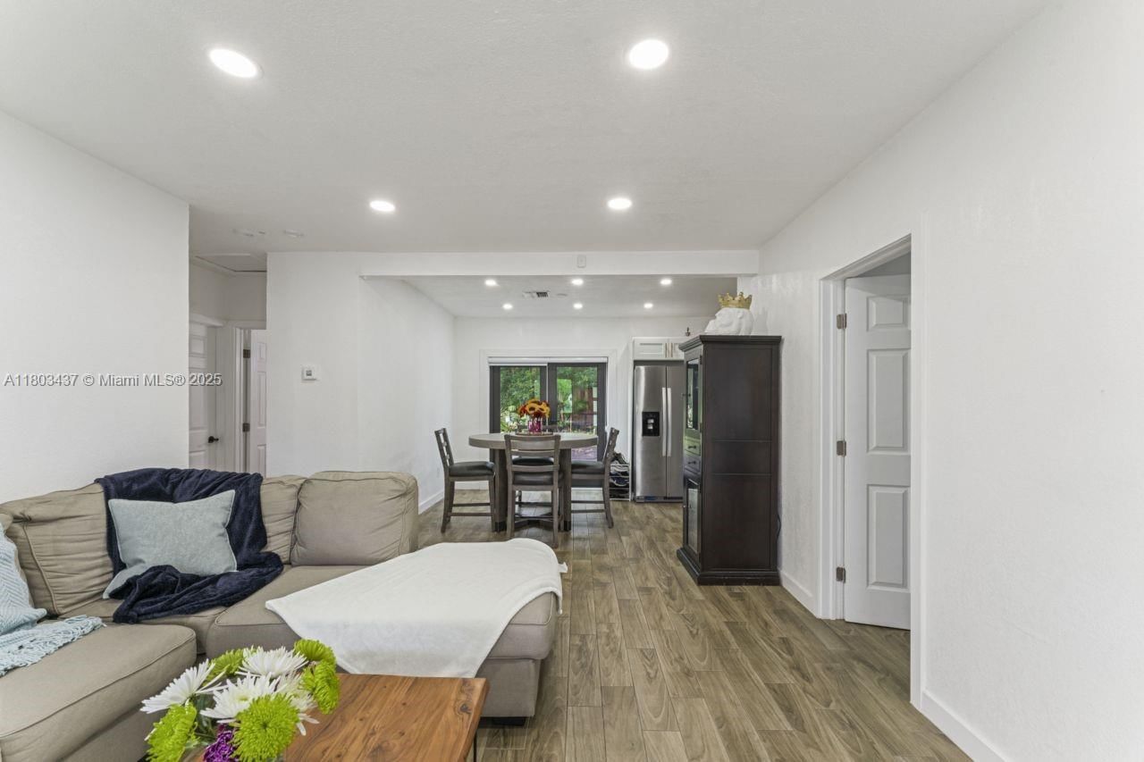 Real estate property located at 1330 155th St, Miami-dade, Fulford By The Sea Sec J, North Miami Beach, FL