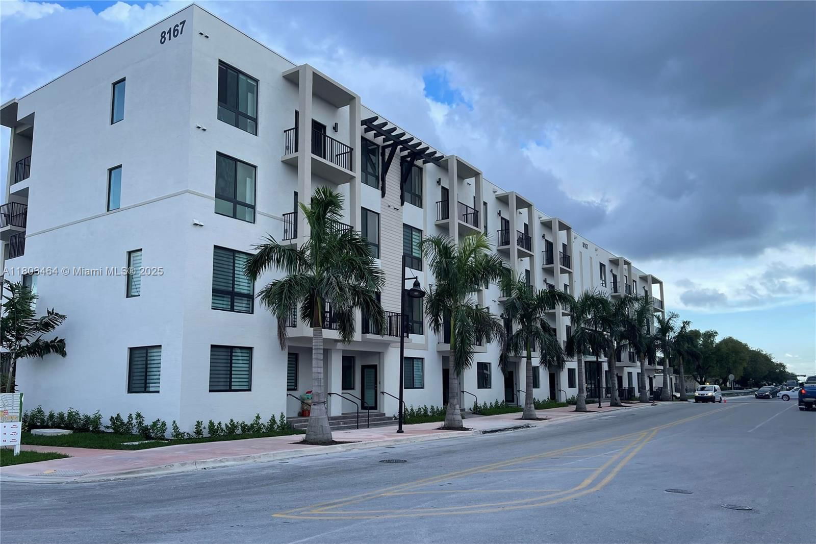 Real estate property located at 8167 41st St E-409, Miami-dade, Downtown Doral South Phas, Doral, FL