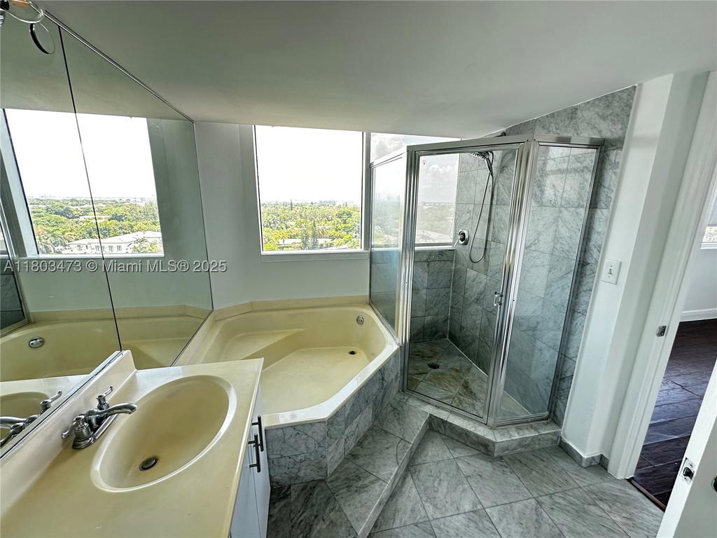 Real estate property located at , Miami-dade, King David Towers Condo, Miami Beach, FL