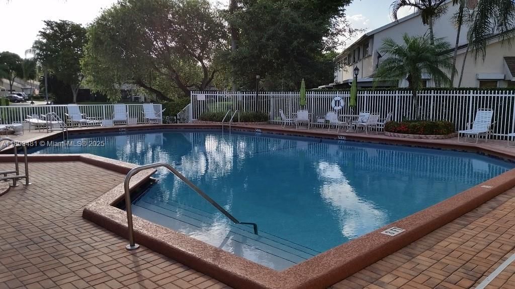 Real estate property located at 1993 Discovery Cir E, Broward, Coral Point North, Deerfield Beach, FL