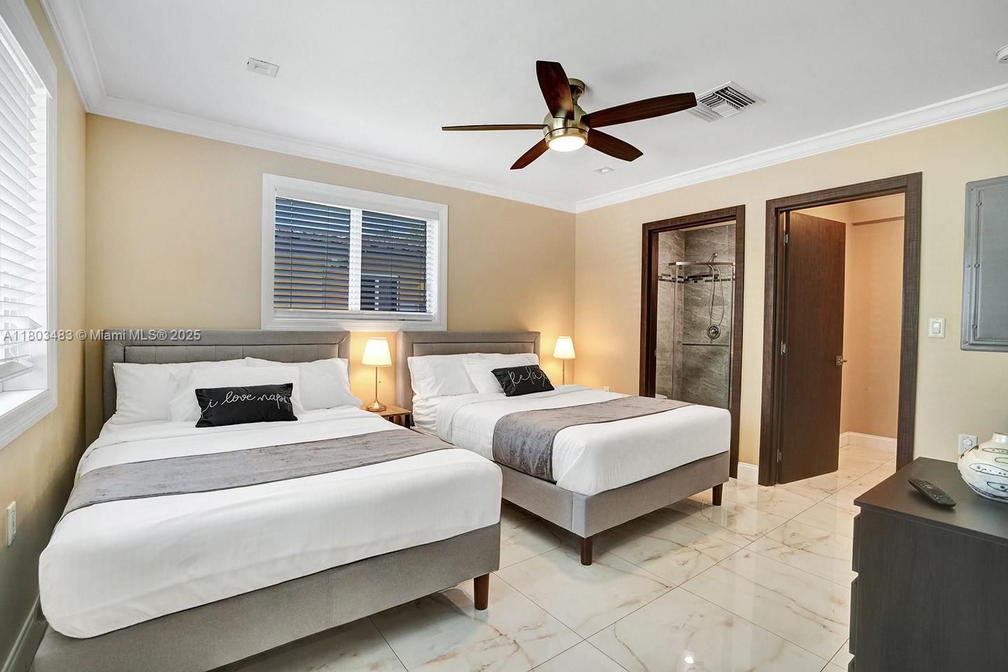 Real estate property located at 1318 Washington St, Broward, Sunny Acres, Hollywood, FL