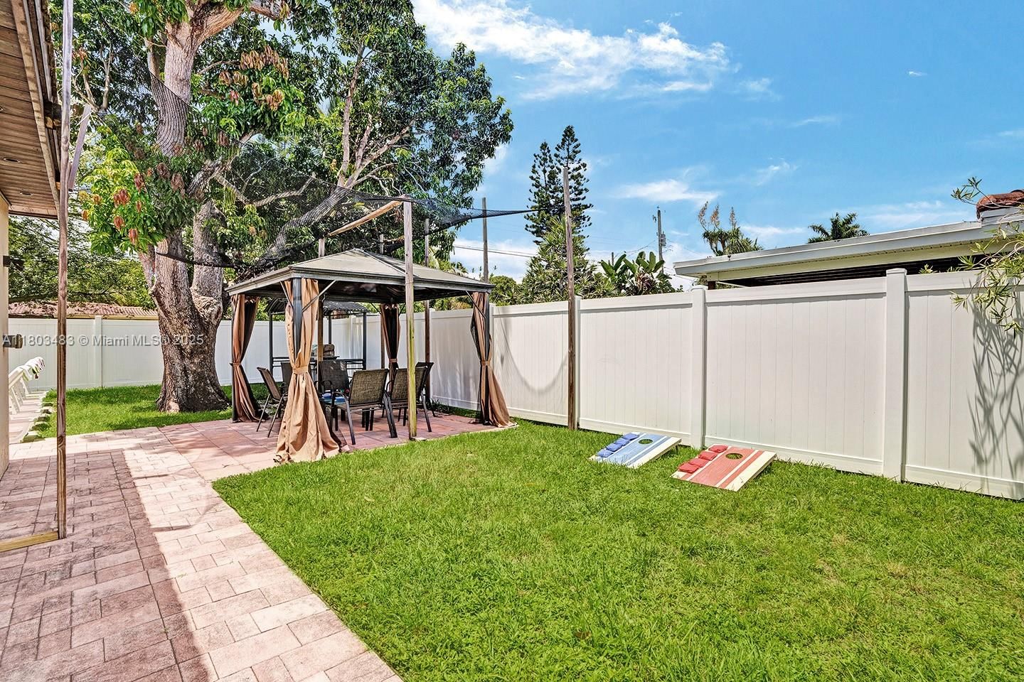 Real estate property located at 1318 Washington St, Broward, Sunny Acres, Hollywood, FL