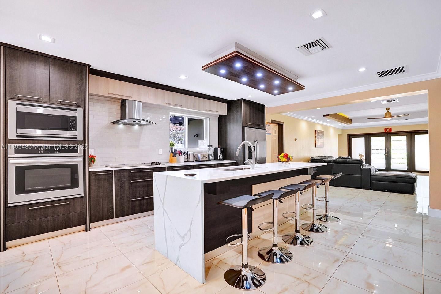 Real estate property located at 1318 Washington St, Broward, Sunny Acres, Hollywood, FL