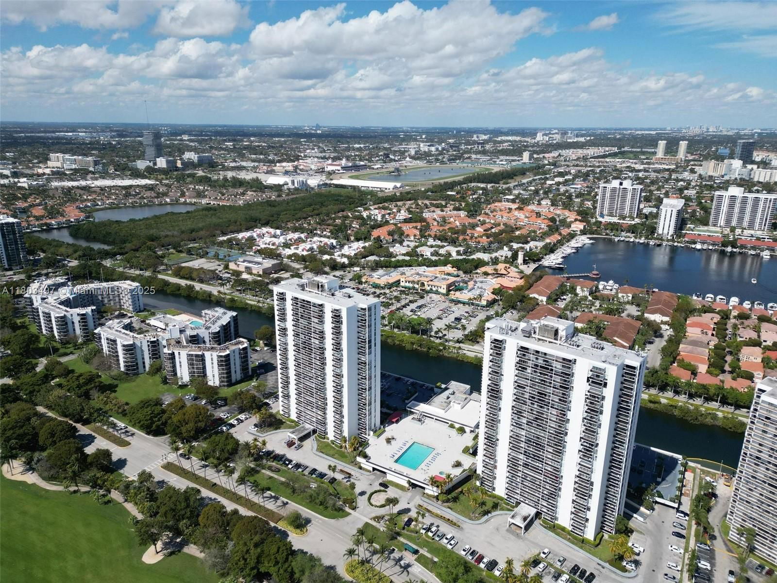 Real estate property located at 3675 Country Club Dr #1610, Miami-dade, Aventura Eldorado Condo, Aventura, FL