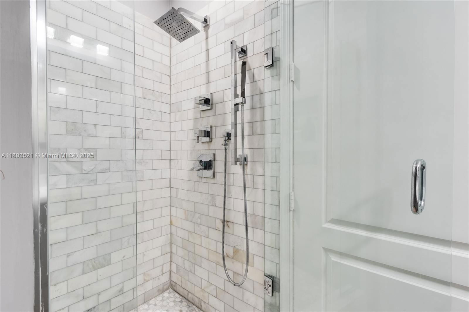 Real estate property located at 240 14th Ave #240, Broward, Village At Sailboat Bend, Fort Lauderdale, FL