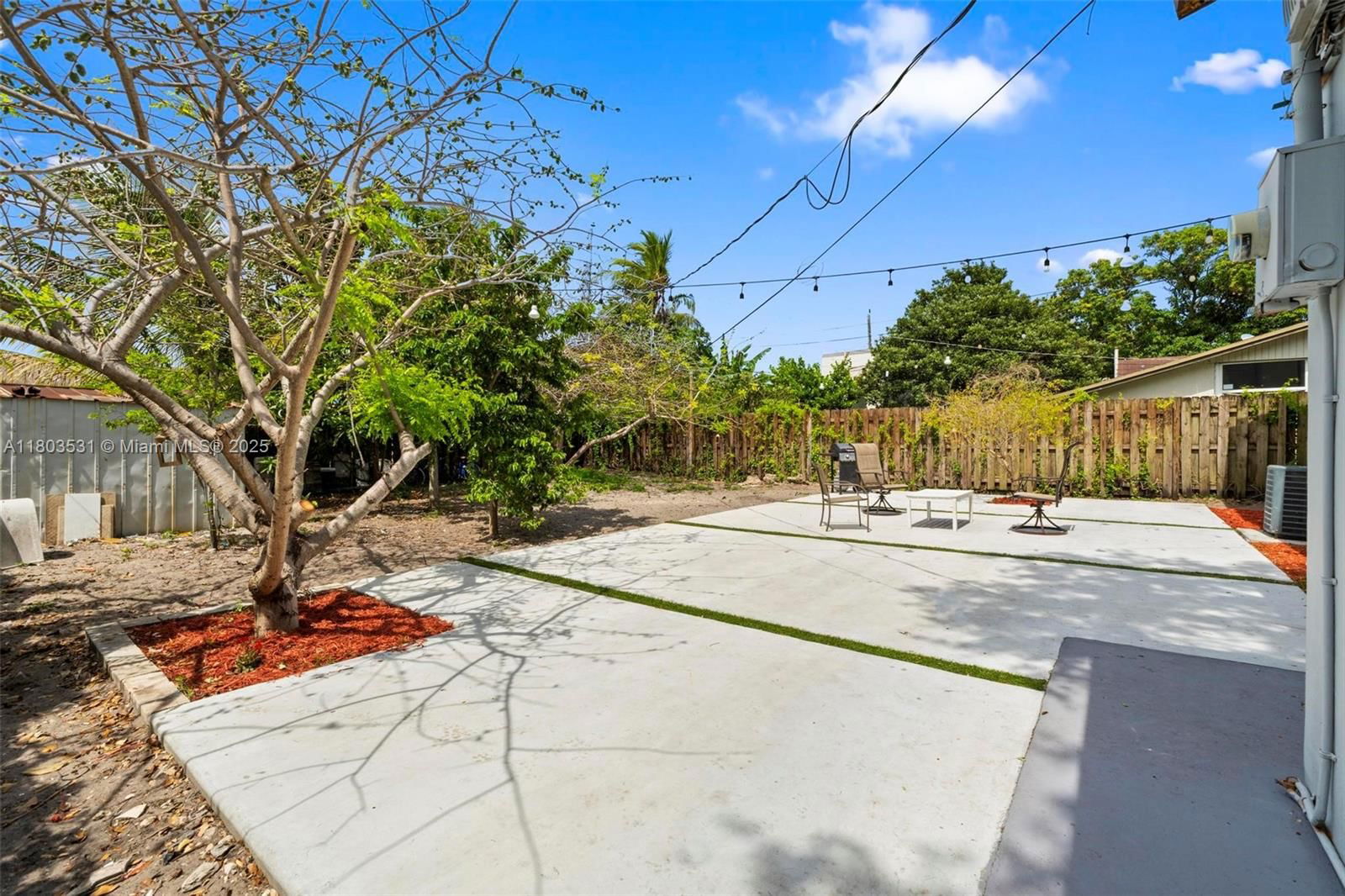 Real estate property located at 941 76th St, Miami-dade, Stephen Manor, Miami, FL