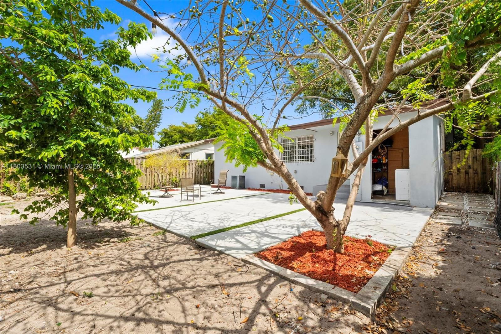 Real estate property located at 941 76th St, Miami-dade, Stephen Manor, Miami, FL