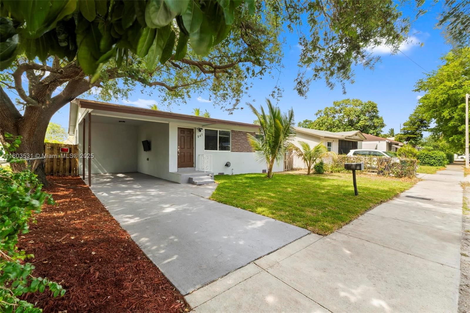 Real estate property located at 941 76th St, Miami-dade, Stephen Manor, Miami, FL