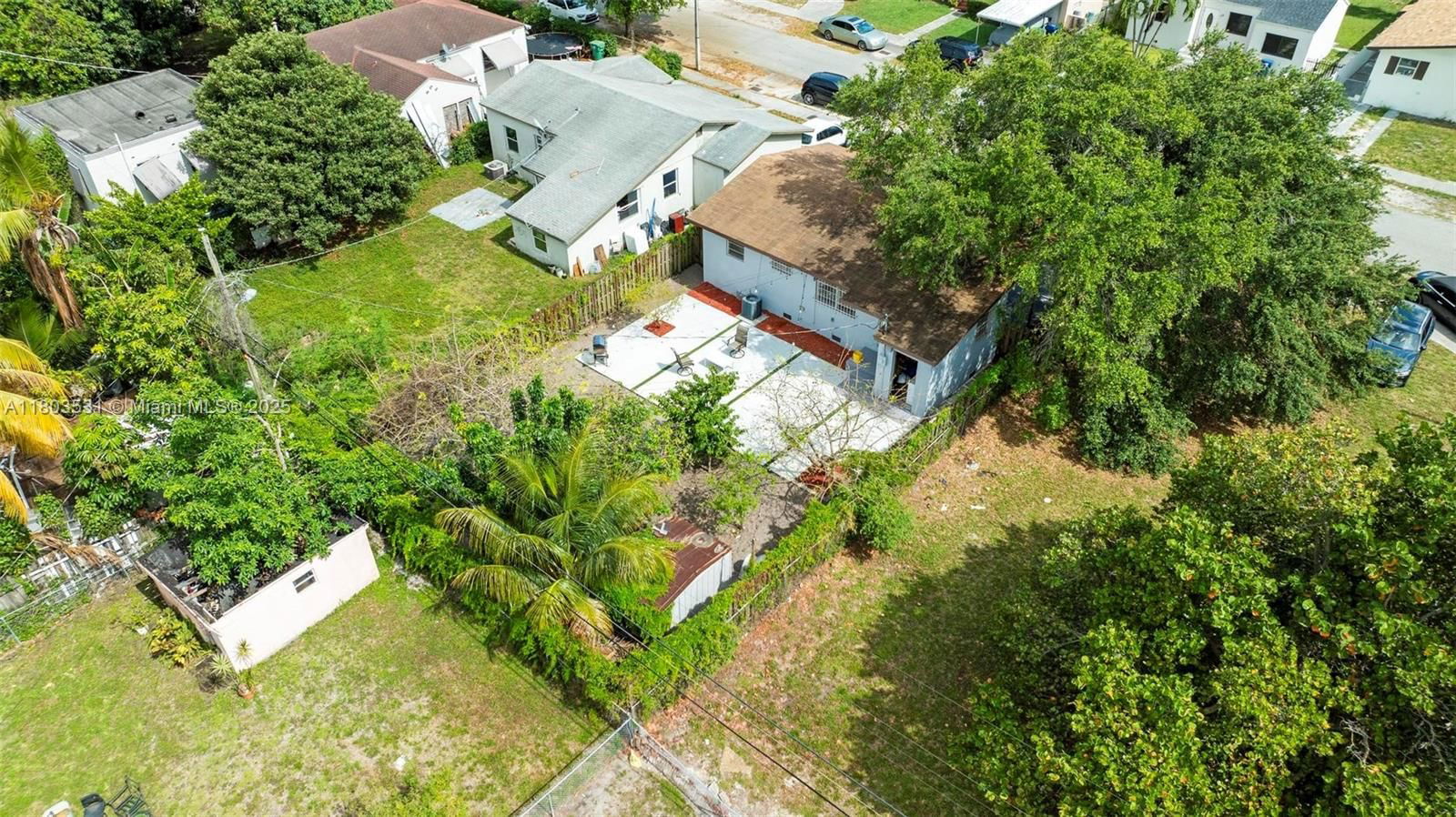 Real estate property located at 941 76th St, Miami-dade, Stephen Manor, Miami, FL